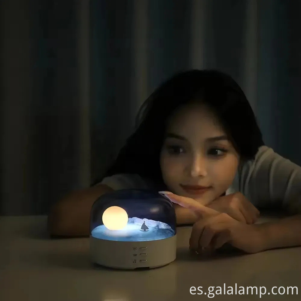 Elegante altavoz Bluetooth de luz de luna con relajante brillo de noche